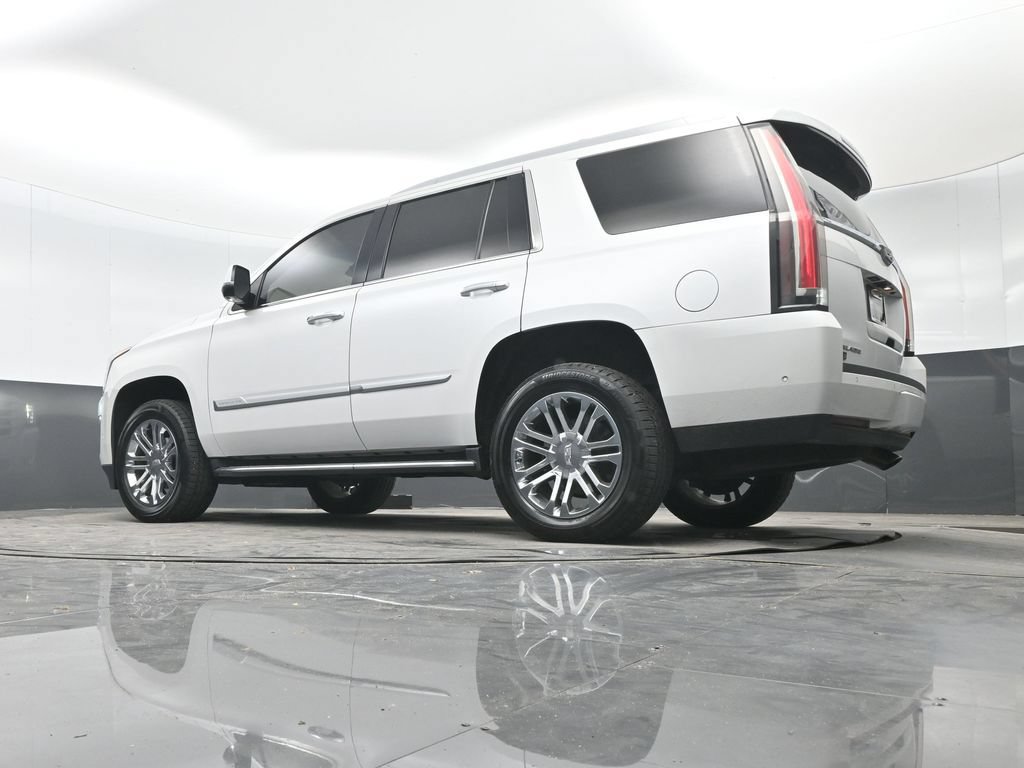 Used 2019 Cadillac Escalade 2WD image 28