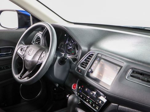 Used 2021 Honda HR-V EX image 26