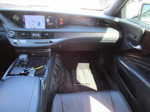 Used 2019 Lexus LS 500 image 11
