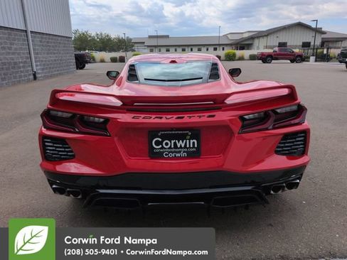 Used 2023 Chevrolet Corvette Stingray Premium Cpe w/ Z51 Performance Package RWD image 4