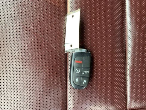 Used 2024 Dodge Durango GT AWD/4WD image 38