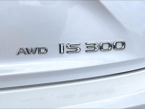 Used 2016 Lexus IS 300 AWD w/ Premium Package image 31