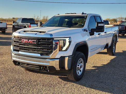 Used 2024 GMC Sierra 3500 Pro w/ Convenience Package image 1