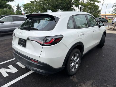 Used 2024 Honda HR-V LX image 6
