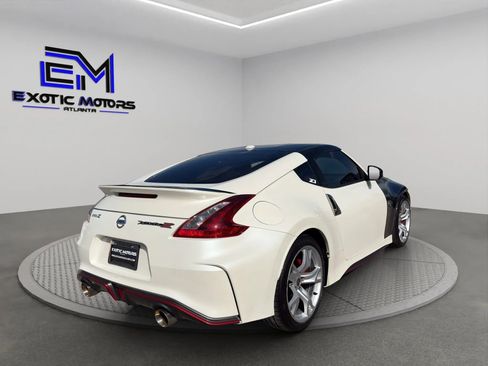 Used 2018 Nissan 370Z NISMO image 5