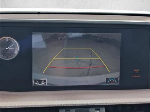 Used 2020 Lexus ES 350 w/ Premium Package FWD image 13