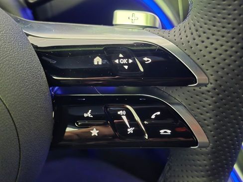 Used 2026 Mercedes-Benz GLC 300 4MATIC image 18