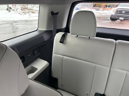 Certified 2025 Hyundai Santa Fe Calligraphy image 26