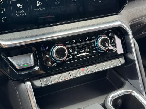 New 2025 GMC Sierra 1500 Denali w/ Denali Reserve Package image 34