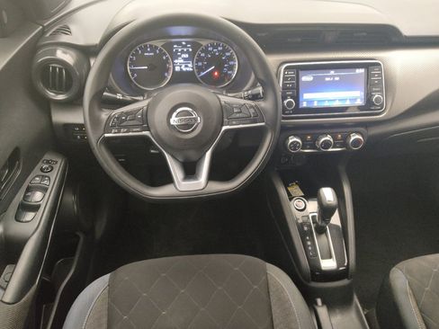 Used 2020 Nissan Kicks S FWD image 22