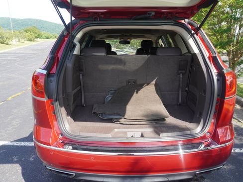 Used 2014 Buick Enclave Leather image 31