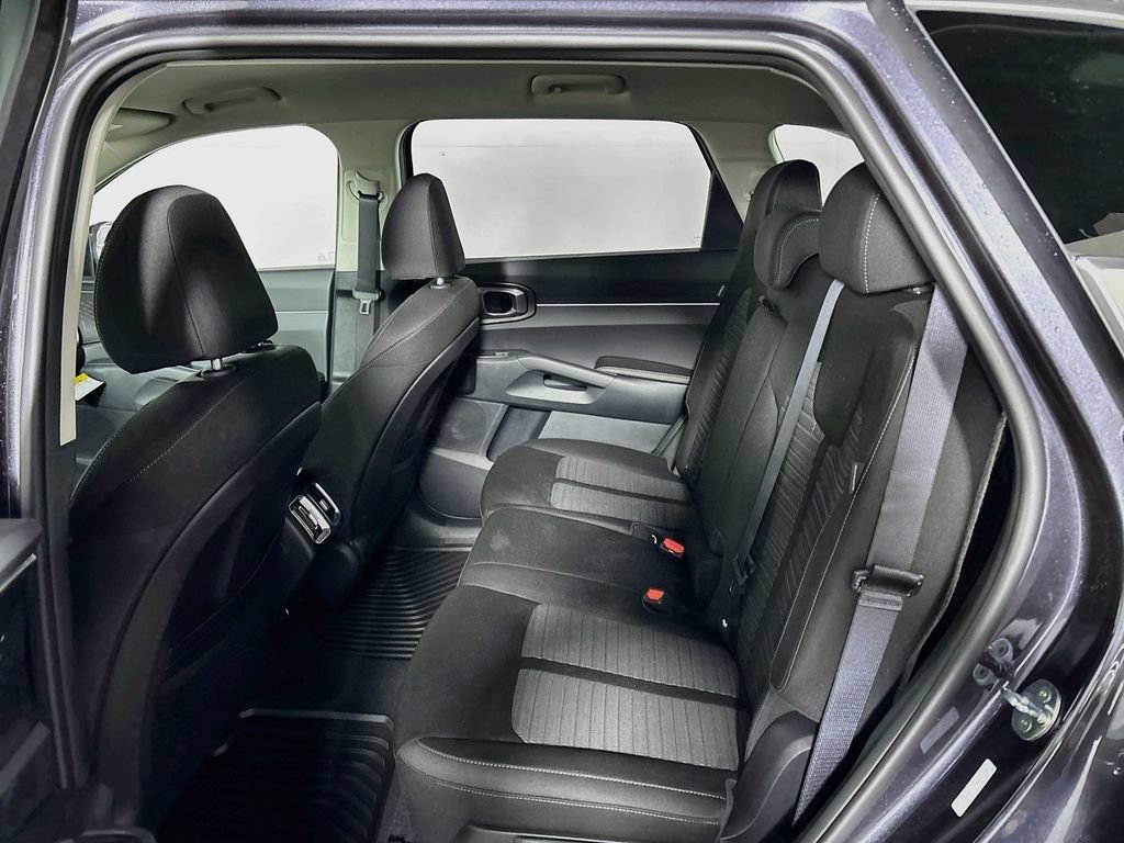 Certified 2026 Kia Sorento LX FWD image 20