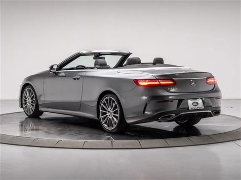 Used 2020 Mercedes-Benz E 450 Cabriolet image 3