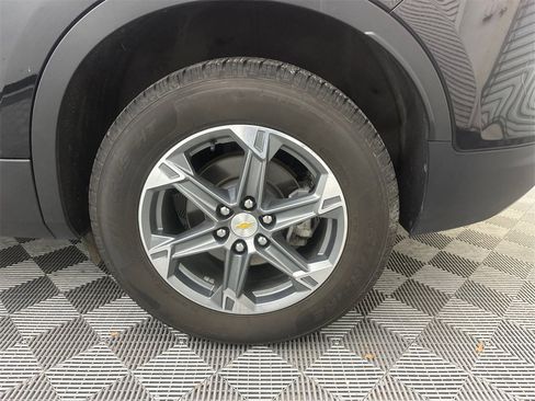 Used 2024 Chevrolet Blazer LT image 19