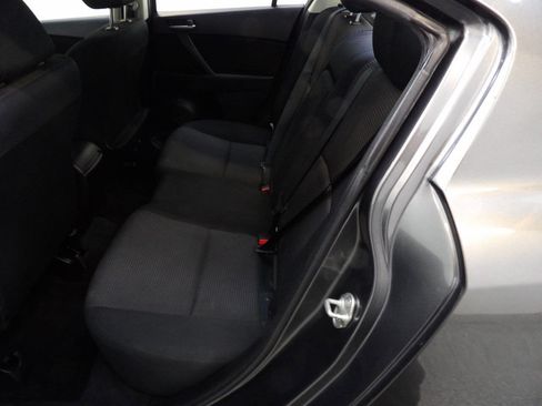 Used 2012 MAZDA MAZDA3 i Touring FWD image 10