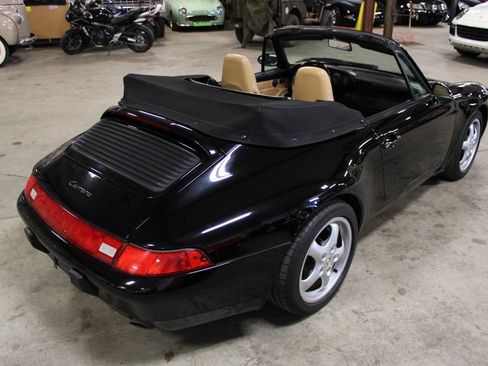 Used 1995 Porsche 911 Cabriolet image 33