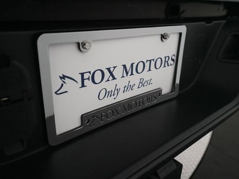 Used 2021 Jeep Gladiator Willys image 35