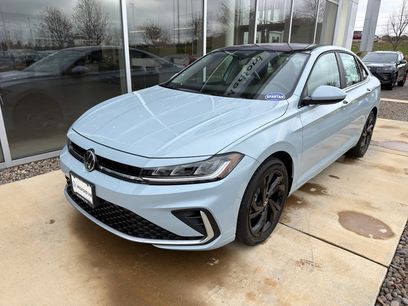 New 2026 Volkswagen Jetta SE