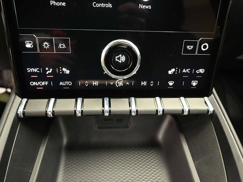 New 2026 GMC Terrain Elevation w/ Elevation Premium Package image 13