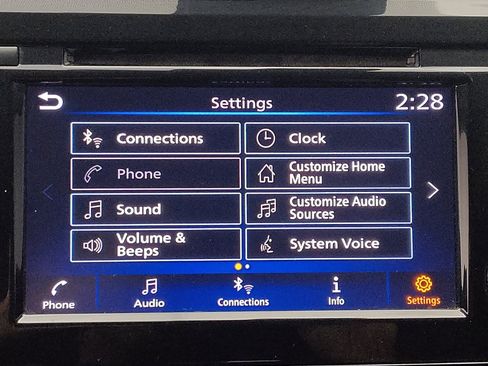 Used 2019 Nissan Rogue SV FWD image 25