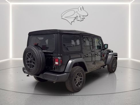 Used 2024 Jeep Wrangler Unlimited Sport AWD/4WD image 5