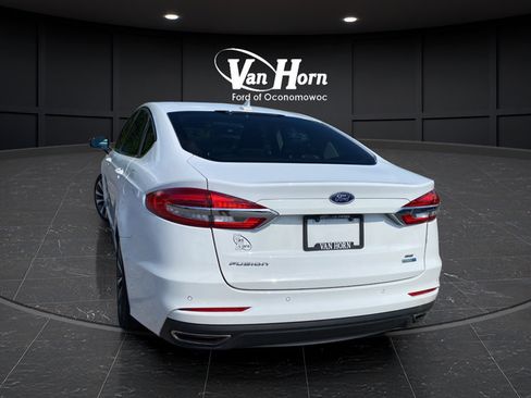 Used 2020 Ford Fusion SE AWD/4WD image 5