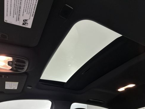 New 2025 GMC Canyon AT4 w/ AT4X Package image 30