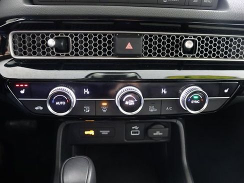 Used 2024 Honda Civic EX-L image 15