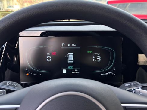 Used 2023 Kia Sportage LX image 18