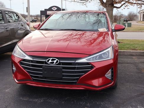 Used 2020 Hyundai Elantra SEL image 9