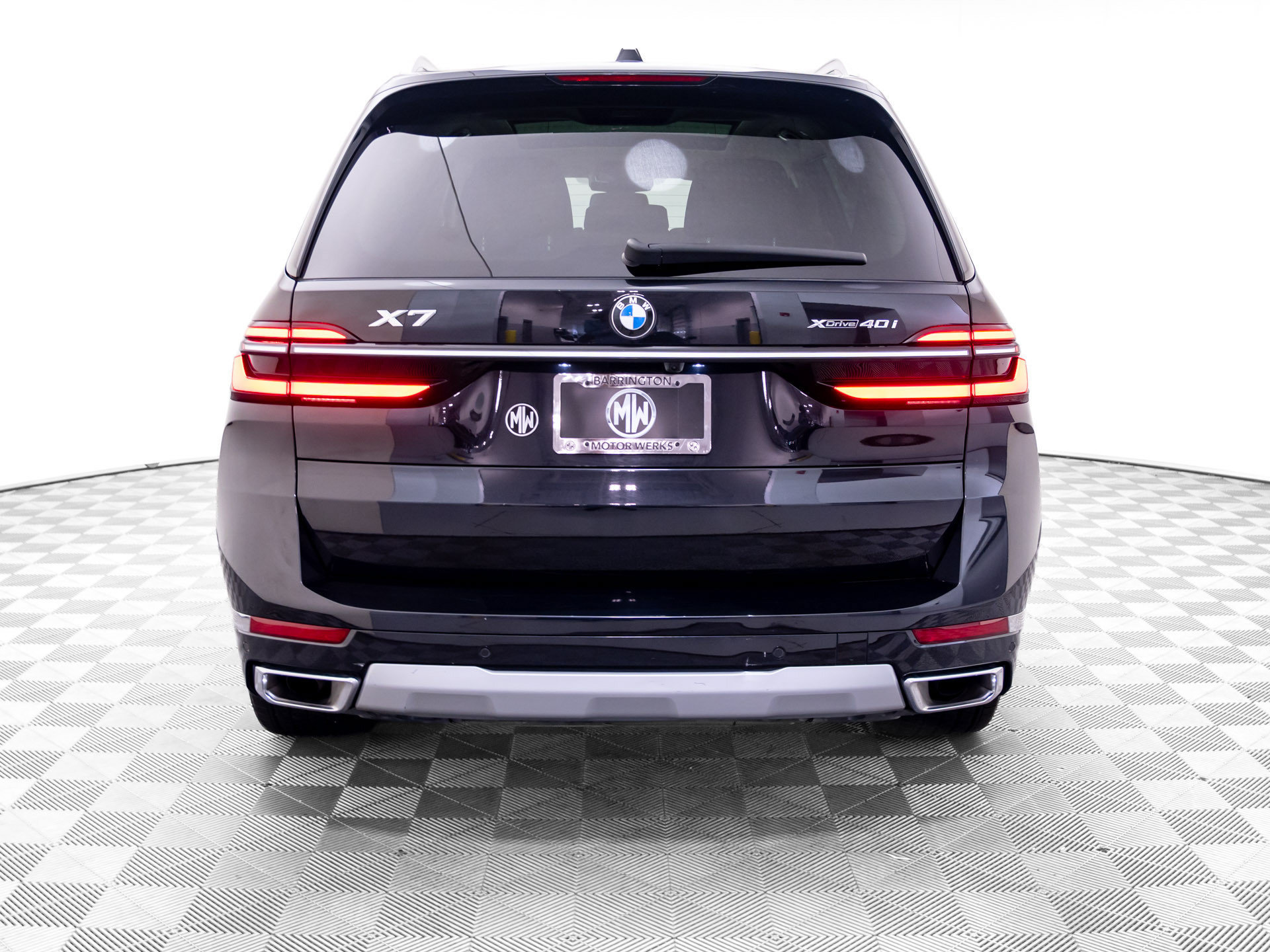 Used 2025 BMW X7 xDrive40i AWD/4WD image 4