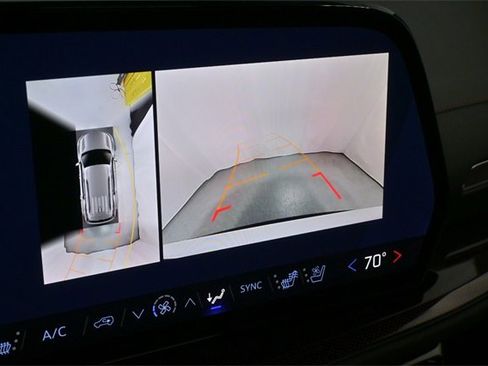 New 2026 Chevrolet Traverse RS w/ LPO, Floor Liner Package image 28