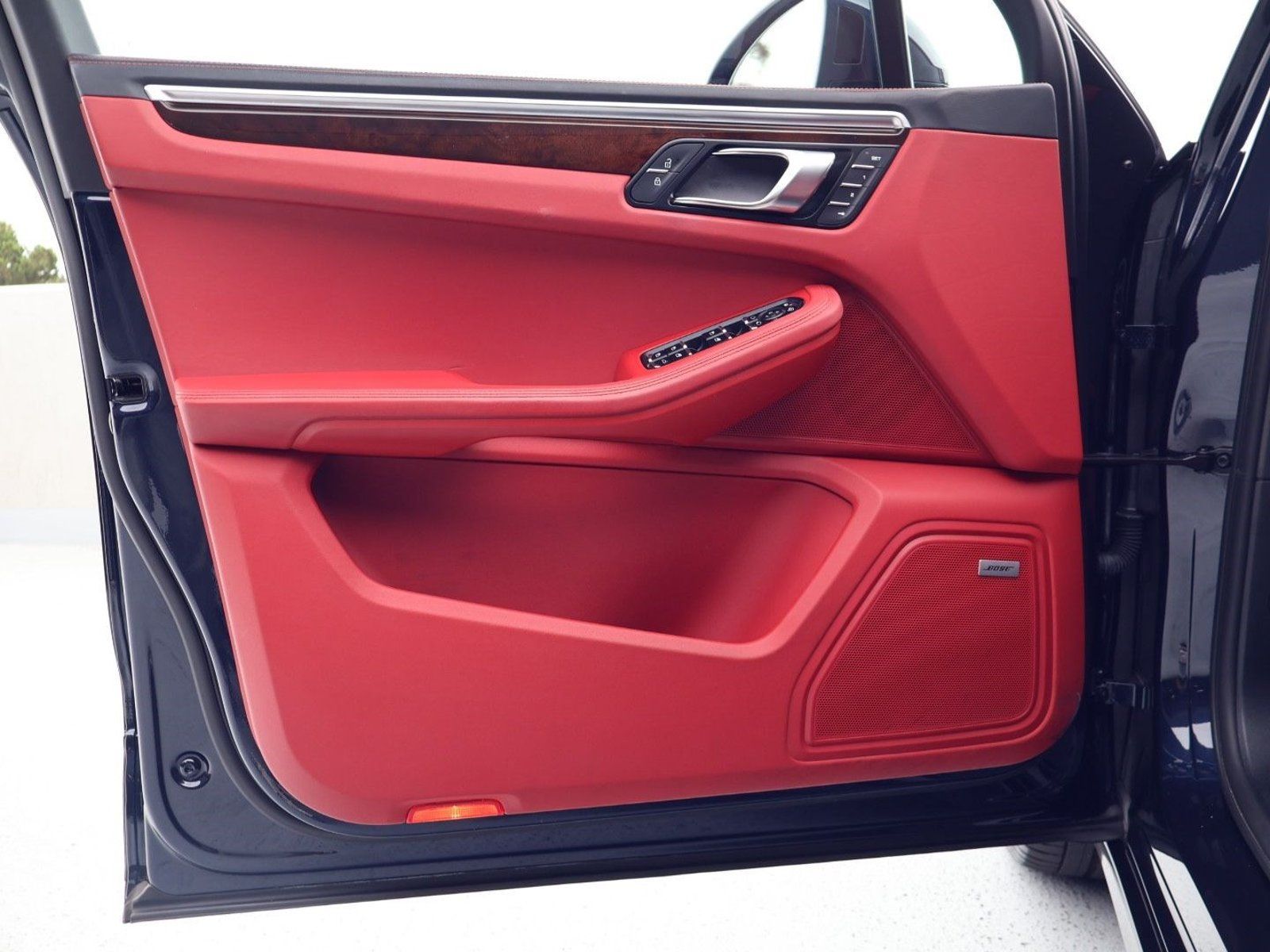 Certified 2020 Porsche Macan GTS AWD/4WD image 14