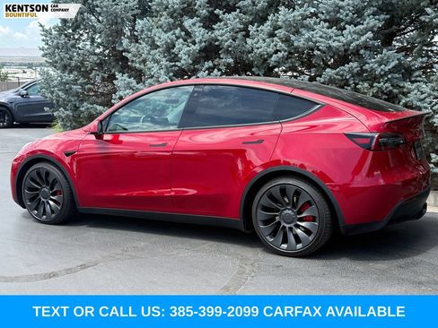 Used 2023 Tesla Model Y Performance AWD/4WD image 5
