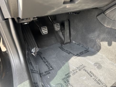 Used 2024 Chevrolet Camaro LT RWD image 22