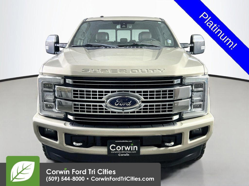 Used 2017 Ford F350 Platinum w/ Platinum Ultimate Package AWD/4WD image 3