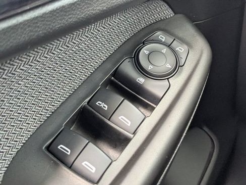 Used 2023 Chevrolet TrailBlazer LS FWD image 26