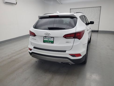 Used 2018 Hyundai Santa Fe Sport w/ 2.4L Value Package 02 FWD image 7