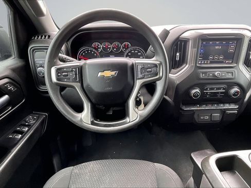 Used 2021 Chevrolet Silverado 1500 Custom w/ Safety Confidence Package image 5