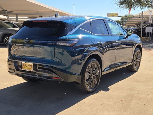 New 2026 Nissan Murano Platinum image 3