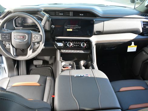 New 2026 GMC Sierra 2500 AT4 w/ AT4 Premium Plus Package image 15