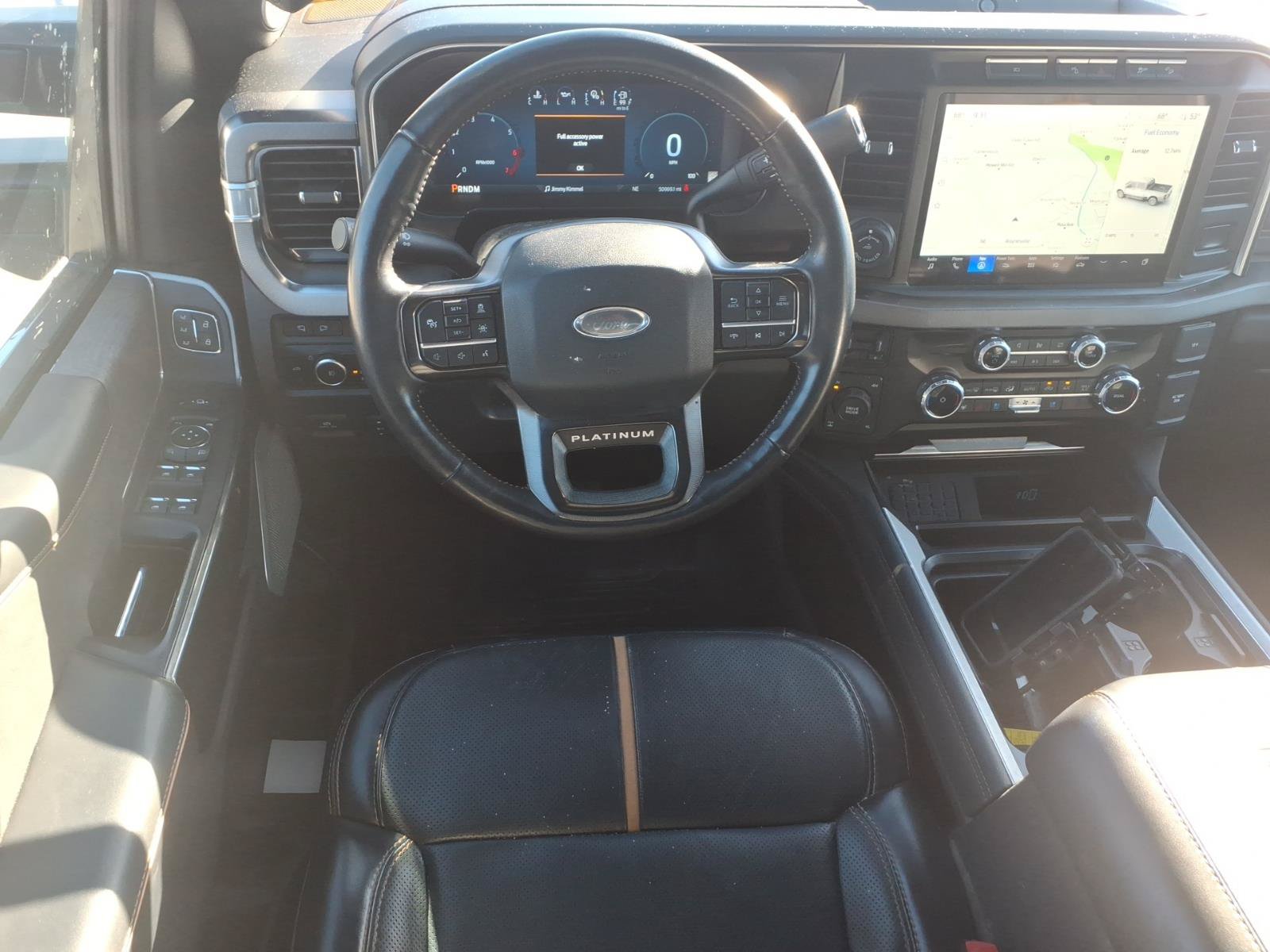 Used 2023 Ford F250 Platinum w/ FX4 Off-Road Package AWD/4WD image 4