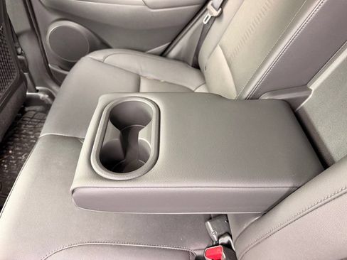 Used 2023 Hyundai Kona Limited FWD image 36