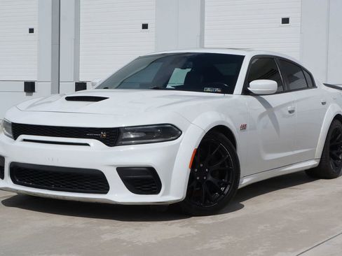Used 2021 Dodge Charger Scat Pack image 5