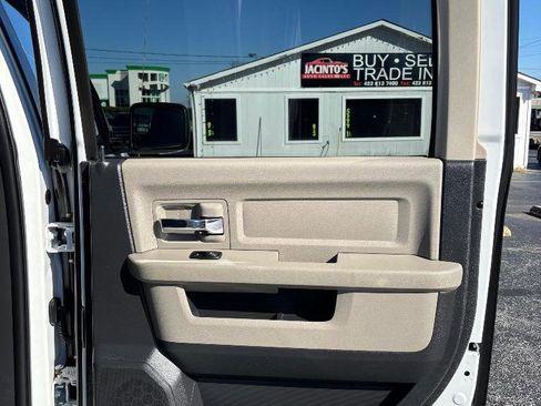 Used 2012 RAM 1500 Big Horn w/ Luxury Group image 25