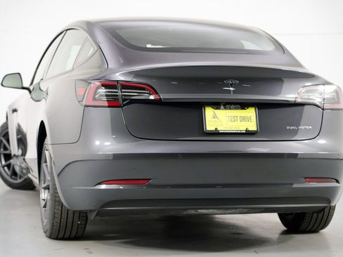 Used 2022 Tesla Model 3 Long Range image 5