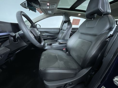 Certified 2024 Nissan Ariya AWD image 15