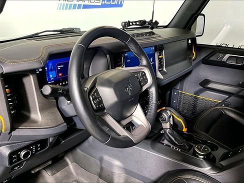 Certified 2024 Ford Bronco Badlands AWD/4WD image 10