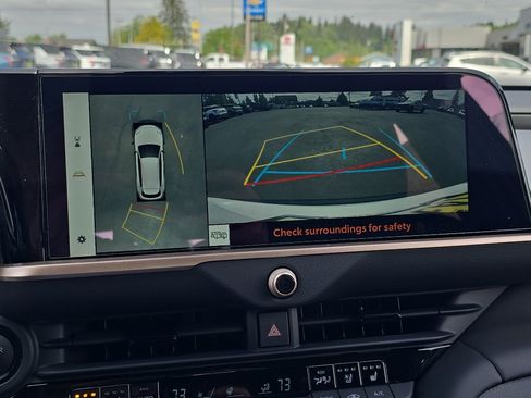 New 2026 Toyota Crown Signia AWD/4WD image 30