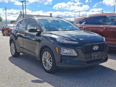 Used 2021 Hyundai Kona SEL w/ Cargo Package FWD image 2